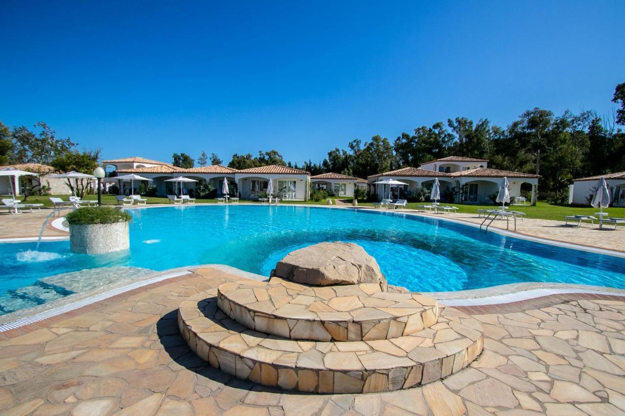 Limone Beach Resort Castiadas Eksteriør bilde